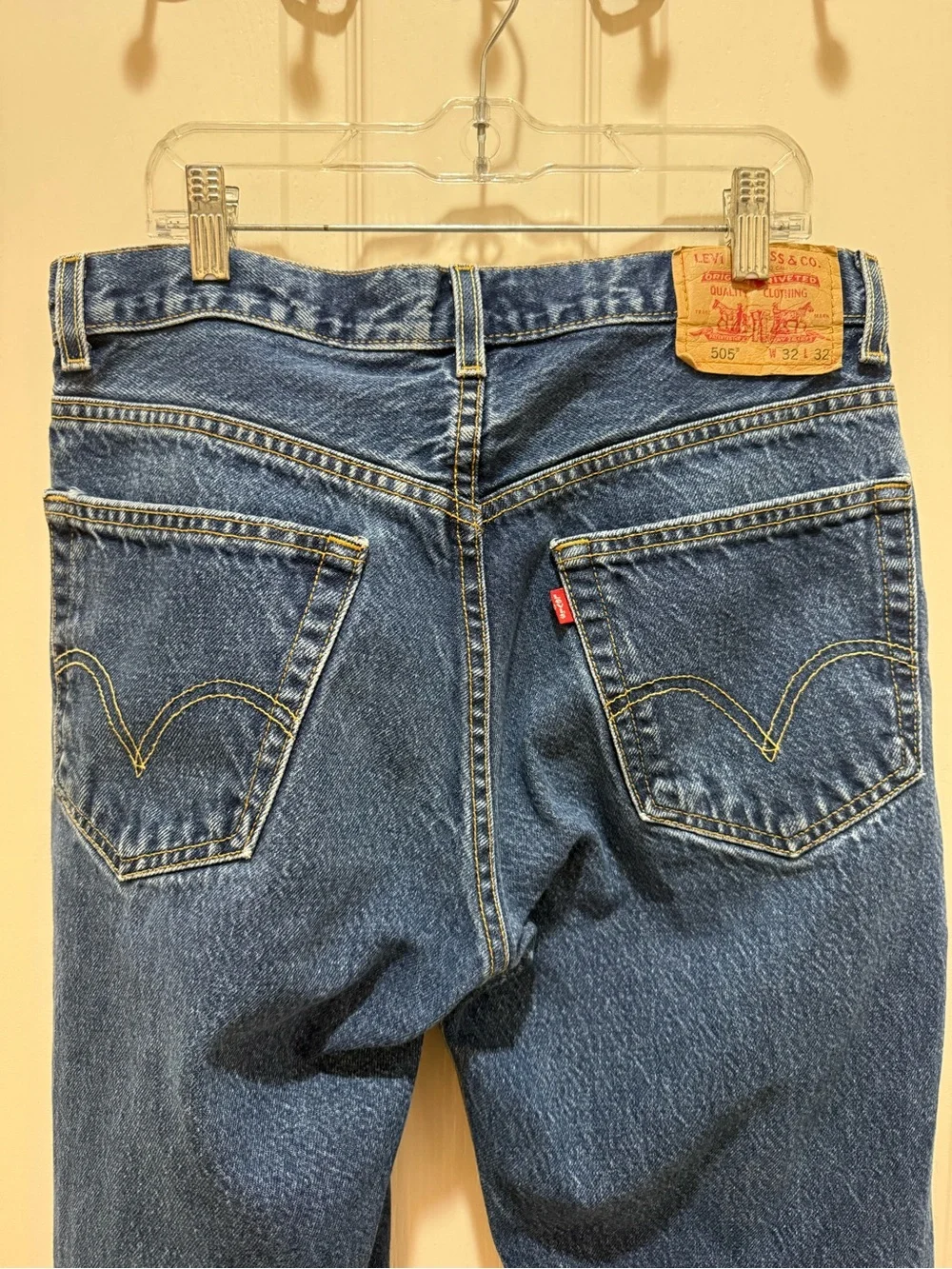 Men's Levi 505 Regular Fit Denim Jeans in Dark Blue 32x32